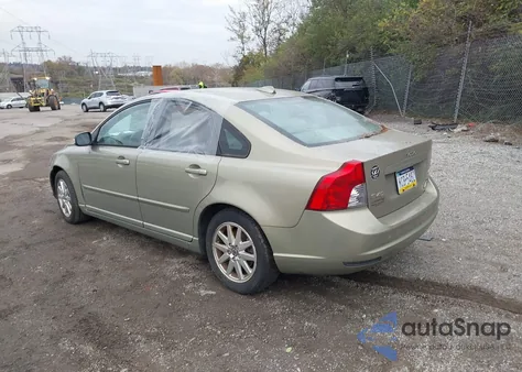 2008 Volvo S40 2.4I z USA, uszkodzony, nr VIN YV1MS382482367898